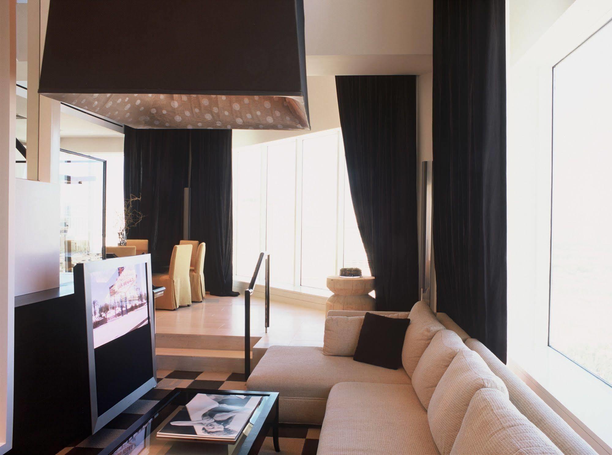 Skylofts At Mgm Grand Hotel Las Vegas Exterior photo
